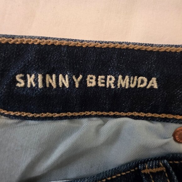 American Eagle "The Dream Short" Skinny Bermuda Women's Shorts, Size 10 - Picture 8 of 10